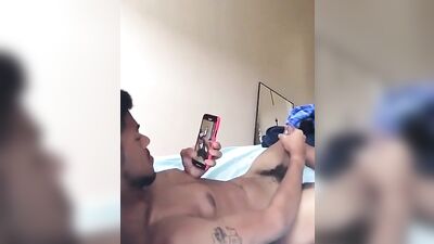 5-Star Cumshot Captured on Camera by a Handsome Young Twink