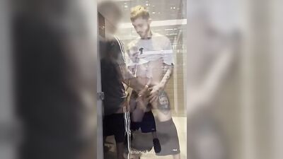 Ménage à Trois at the Marriott Hotel