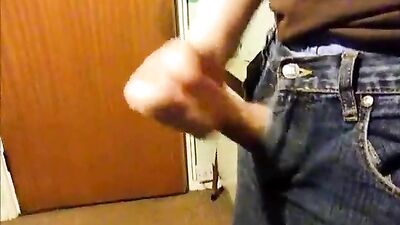 A Taste of Amateur Twink Cumshots