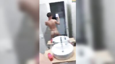 Bouncy Twink Ass on Cam, Singing and Dancing to Hot Tunes