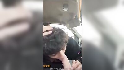 Bareback Public Blowjob between Twink Amateurs with Huge Cocks