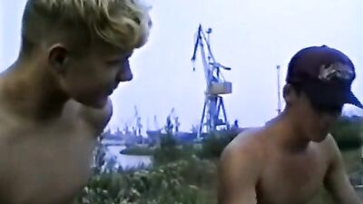 Schmuddel-boys: The Adventures of Three Gay Buddies (1994)