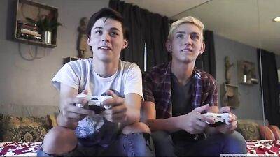 Flip Flop Boys - Raw Action: Bareback Cum Shots, Hand Jobs and Mouth-Watering Blow Jobs