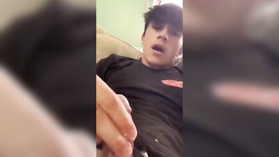 Young Man Ejaculates in a Flash! Hands-Free, Live from His Bedroom