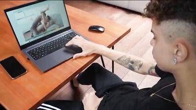 Raw and Ready - Bareback Twink Action with Cumshots!