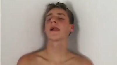 Straight From The Heart: A Twinks Journey To Self-Discovery Through Cum Shots, Handjobs and Solos