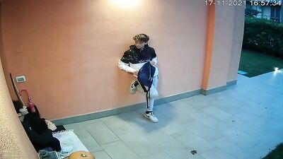 Tempting Friends: A Lesson in Taking Advantage of Close Proximity