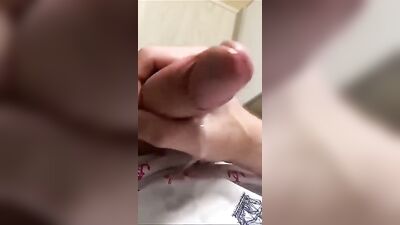 Webcam Twink Gives Himself a Hand Job and Cums Hard