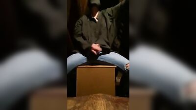 A Hairy Biker Down Under: [Bear] [36 DD] Pounds His Meat