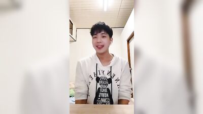 Young Chinese Webcam Boy Pleasures Himself in Public!