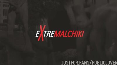 [Two Cuties in a Frisky Three-Way][026]