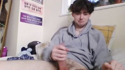 Solo Cutie Jets Off a Mighty Load - Hot Gay Action Amateur Cum Shot!