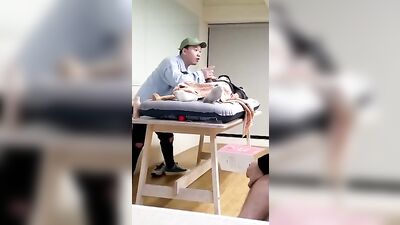 Public Sexual Encounter in the Park - Blowjob Lessons from an Asian Man Caught on Hidd*en Cam!