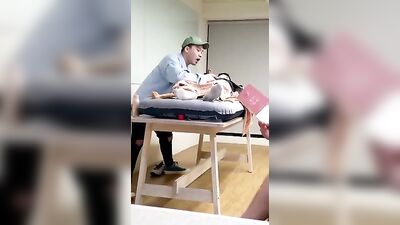 Public Sexual Encounter in the Park - Blowjob Lessons from an Asian Man Caught on Hidd*en Cam!