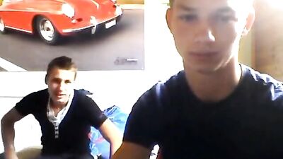 2 sexy Dutch boys show off their dicks on webcam
