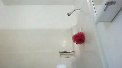 Zitos Amateur Web Cam Shower Sex Show