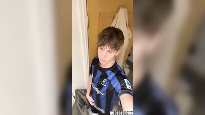 One-Handed Amateur Bisexual Big Cock Solo Straight Boys: That Will Come In Handy One Day!