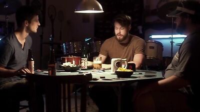 Two Guys, a Girl and a Gay Guy - Comedy Drama (2015)