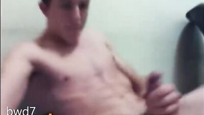 Hands on the Hip! A Vintage Twink Amateur Solo Cam Show with a Dash of Hand Job Action