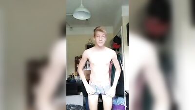 Hot Blond Twink Boy Cock Web-Cam GBT Solo Porn