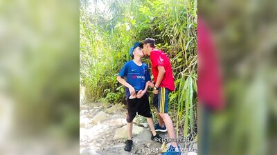 MI COMPAÑERO DE FUTBOL Y YO