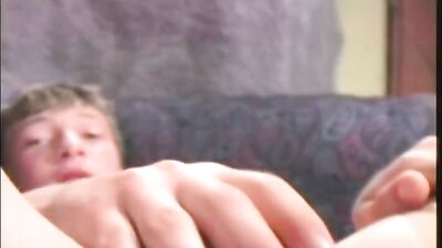 Vintage Twink Gives Himself a Handjob in Public - Rubax Video