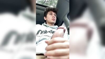 Self-Cumming Twink Gets Off in Public on Webcam