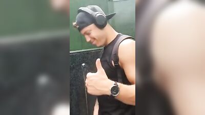 Pissing in Public - Amateur Fetish Action