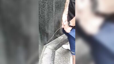 Pissing in Public - Amateur Fetish Action