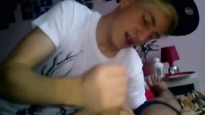 Amateur Blonde Twinks in a Cumshot Frenzy on Live Webcam!