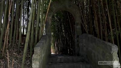 [HX][012] Painted Picnic: A Day of Seduction