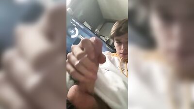 Teen Boy Game: Webcam Action Amateur Cumshots with a Twink