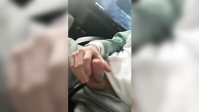 Teen Boy Game: Webcam Action Amateur Cumshots with a Twink