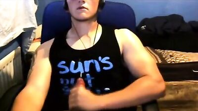 Cumshot Confessions of a Muscular Stud