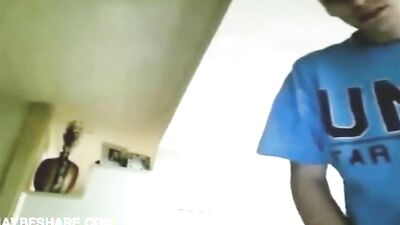 UNC Student Brings His Frat Bros to Cum in a Webcam Show Featuring AI Enhancements - Twinky Brunette Solo