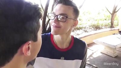 Twink Friends Go Wild in Bed - Bareback Homemade Sex Tape