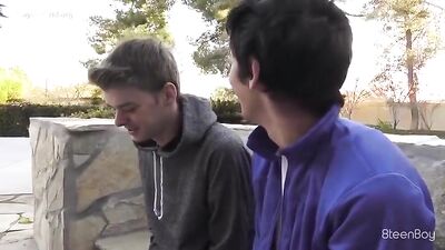 Twink Friends Go Wild in Bed - Bareback Homemade Sex Tape