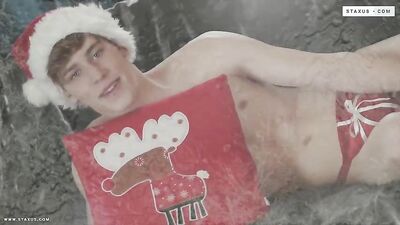 Ride the Bareback Snowman This Christmas! - HD Rubax Video