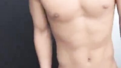 Hand Jobbing with Sujis Muscular Twink Buddy ????????????