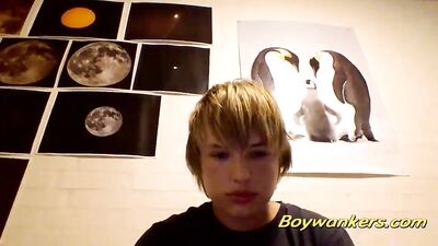 A Young Blondes Obsession with a Huge Dong: An Amateur Solo Big Cock Video