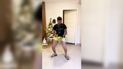 Anal Barebacking: Kevinho Dance Boy