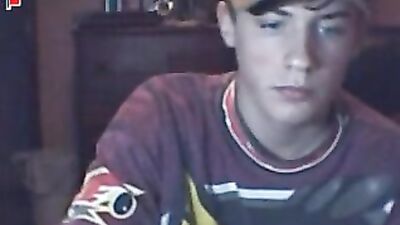 Young and Restless: A Hand Job Webcam Show with Amateur Teenage Cummers