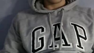 Gay Amateur Web-Cam: Loving To Show Off His Ass On Camera