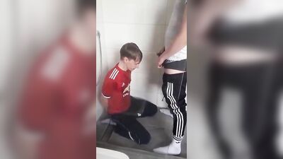 Wet Amateurs Mixing Their Dreams