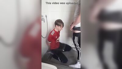 Wet Amateurs Mixing Their Dreams