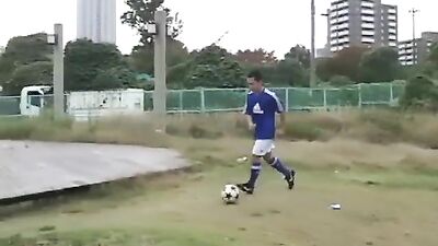 Watch This Asian Muscle Daddy Take on Two Hungry Cocks in a Sizzling Uni Sex Action!