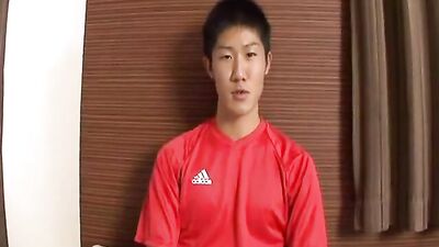 Anal Filling of a Sexy Asian Guy while He Gets His Ass Tucked