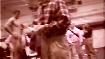 Two-on-One Twink Battle : Bareback in Public Places