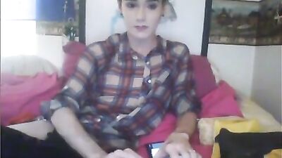 Exquisite Solo Webcam Experience with a Fluid Boy