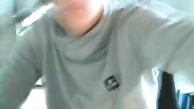 Amateur Fun Solo: A Young Cutiees First Time